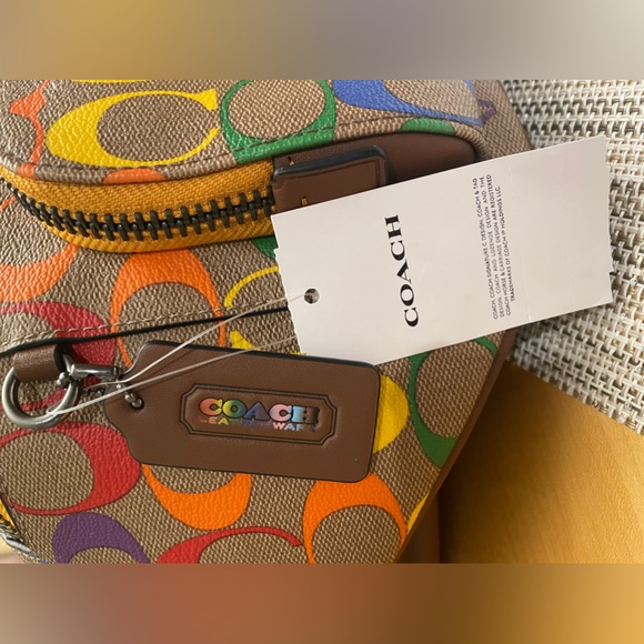 Rainbow COACH Fanny Pack - BRAND NEW w/ Tags - Picture 2 of 4